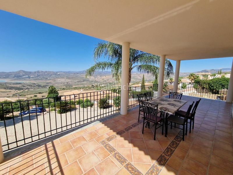 Foto 500ff870-f079-4b33-b772-075a7c1977ab. Casa a Periana