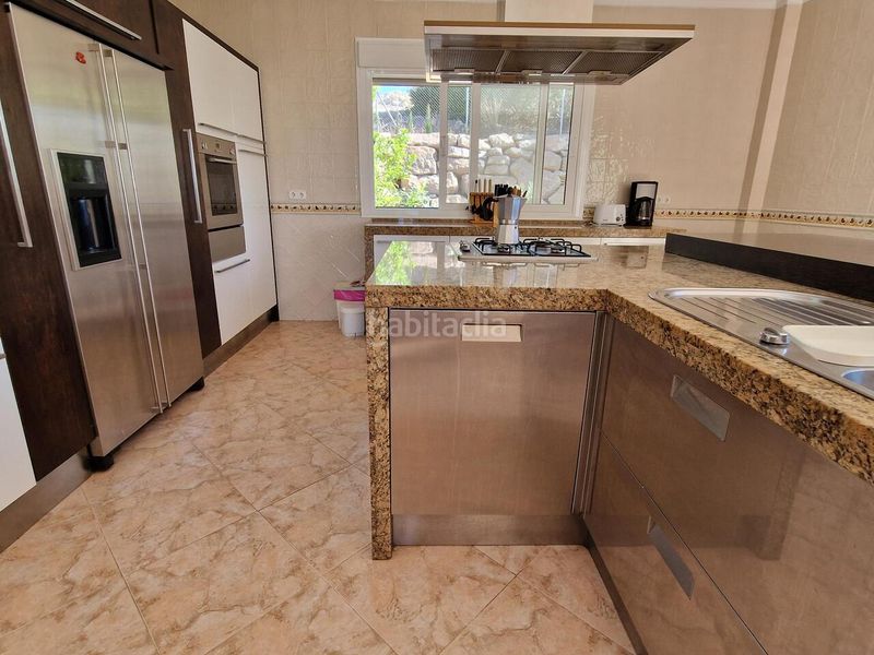 Foto 7864bd6c-03d5-420c-8460-421637136a98. Casa a Periana