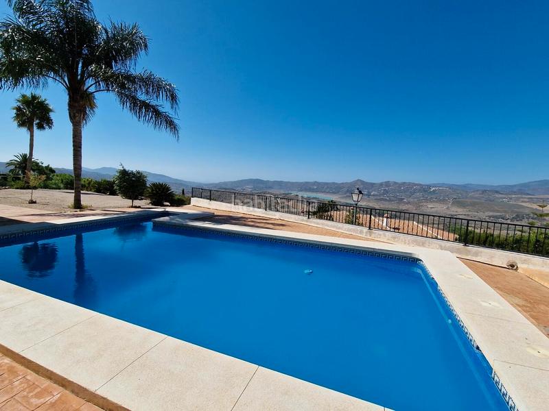 Foto 7f26b889-9e2e-4029-b7c6-8e4580144003. Casa en Periana