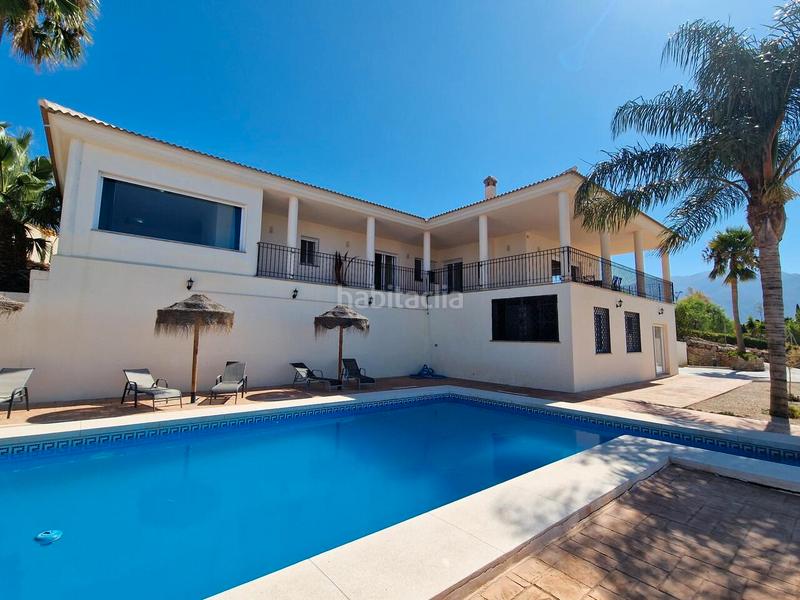 Foto a8d8b733-fd63-4b60-b3e9-802f47eabab9. Casa en Periana