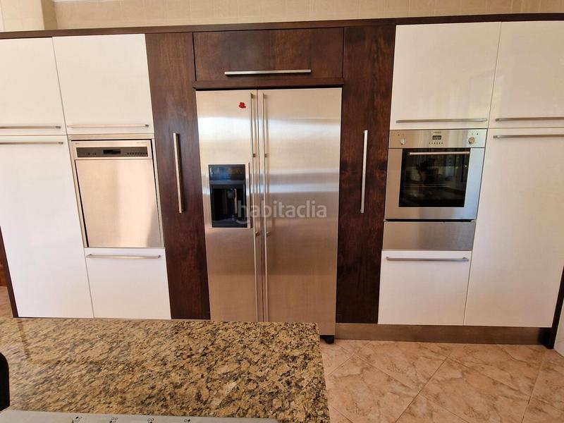 Foto acf79f3f-a865-4c7a-954d-c6ca772162b5. Casa en Periana