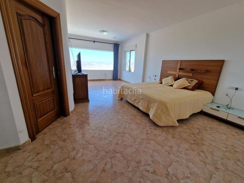 Foto e9dfe70f-0ba3-4bb3-8eab-a04b3112b0bb. Casa a Periana