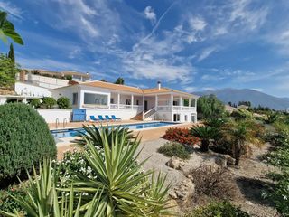 House in Periana