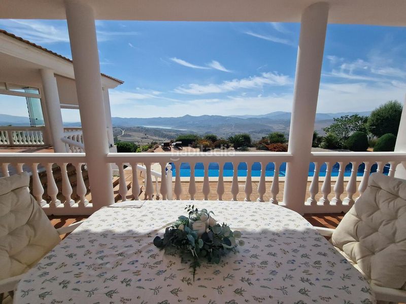 Foto 892b532d-0cd3-446f-988e-f9cd376660b6. Casa amb piscina a Periana