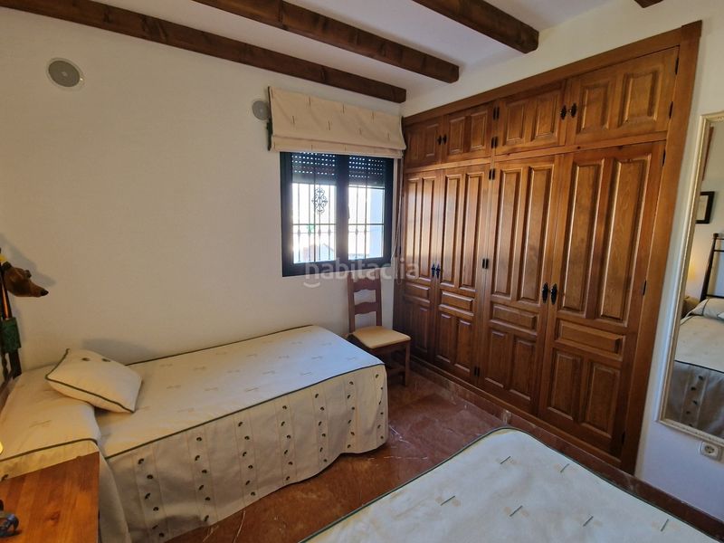 Foto dedd54e0-c7a6-4b3c-8c93-f924384d115e. Haus mit parking pool in Viñuela