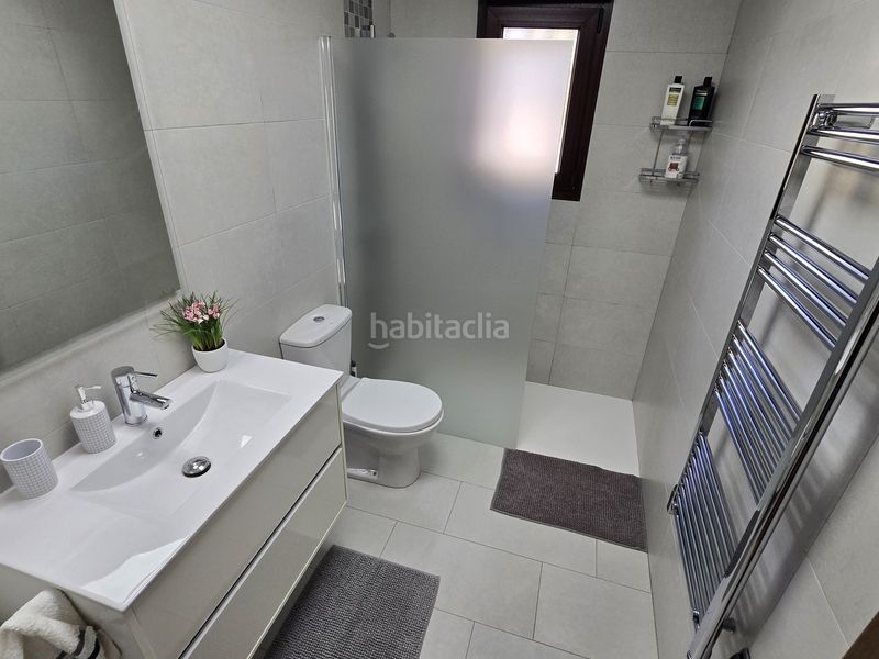 Foto 42ac3ec2-241b-47ca-a46c-600842ed47c2. Casa amb aparcament piscina a Viñuela