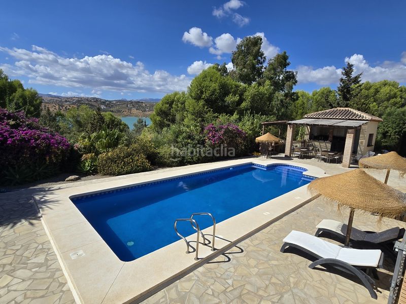Foto 675426fc-eb47-430d-87ca-9672c73bb7b8. Casa amb aparcament piscina a Viñuela