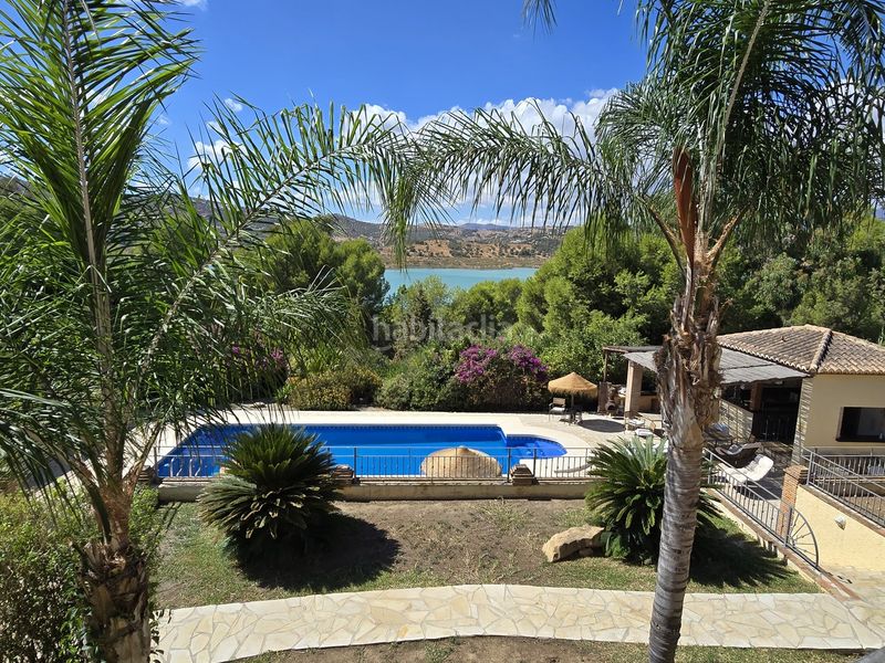 Foto e001ca7a-a26a-4779-bcee-be43e9453233. Casa amb aparcament piscina a Viñuela