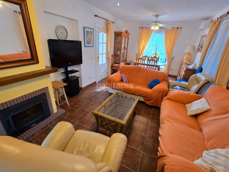Foto 16f359f8-fd7f-4d05-b9bb-f0772801d352. Casa en Alcaucín