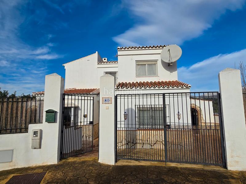 Foto 923c71b8-afd4-4d4b-b3c0-c1a0f0abe6af. Casa en Alcaucín