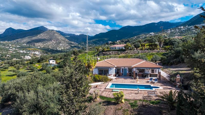 Foto af6ae630-38ef-435e-89a6-ab8b64f36d61. Maison avec piscine dans Alcaucín