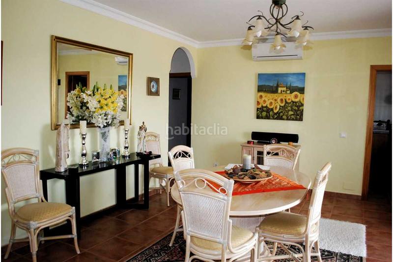 Foto cda51ab8-cfaa-4162-b09b-9a6ffe355b73. Maison avec piscine dans Alcaucín