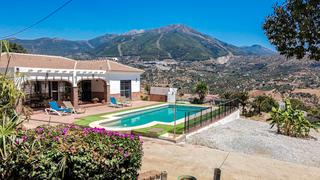 Casa en Alcaucín