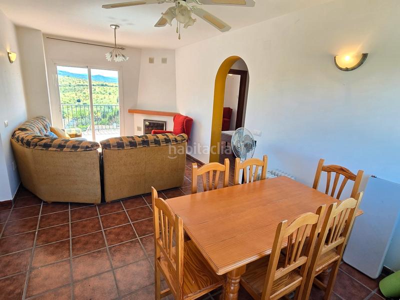 Foto c7c5eb12-7954-48b2-90cd-946e70494893. Casa con piscina in Alcaucín