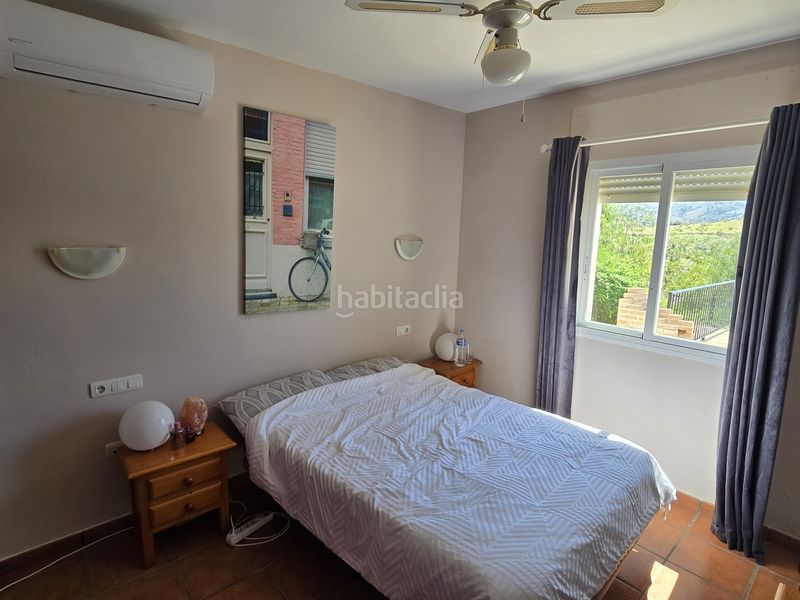 Foto d6bed52b-30ef-4b28-93ab-af90ab1623d7. Casa amb piscina a Alcaucín
