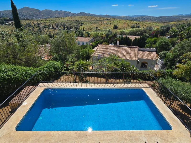 Foto e0a9bdc2-aa59-4634-abba-895d9df8a522. Maison avec piscine dans Alcaucín