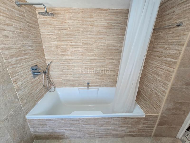 Foto d0208388-0e21-4bfa-bde9-cae53cc730b7. Masía en Comares