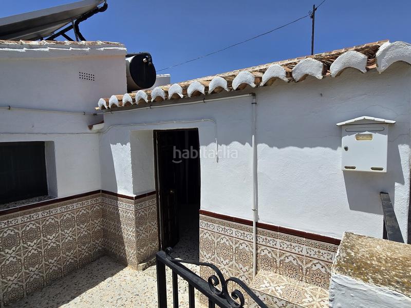 Foto e09dc3b7-53ea-4d13-8715-b1e134dc50f1. Masía en Comares