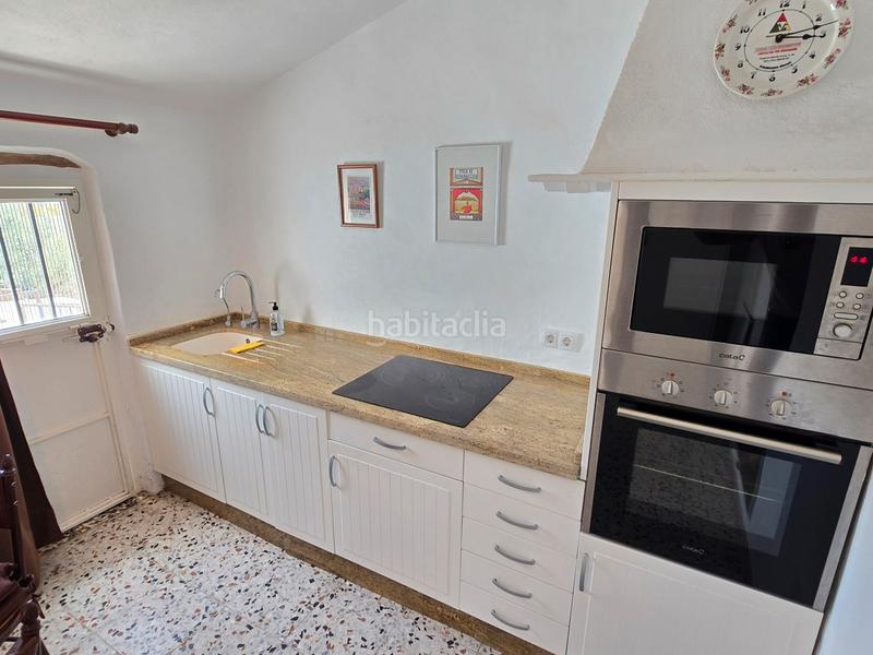 Foto fb8588e7-b87c-42cb-91a9-183e6daa41c6. Masía en Comares