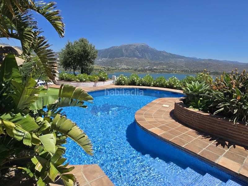 Foto 606bd3be-7e95-48c8-9987-6cd931d749e6. Casa amb aparcament piscina a Viñuela
