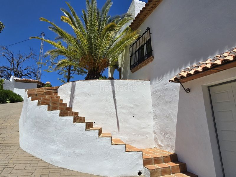 Foto a658f235-8c67-4386-89ae-9c7d0c30e38c. Casa amb aparcament piscina a Viñuela