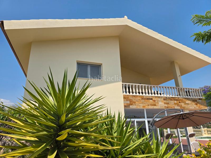 Foto dce76ac8-5a73-4925-8082-af073e35b54c. Maison avec parking piscine dans Alcaucín