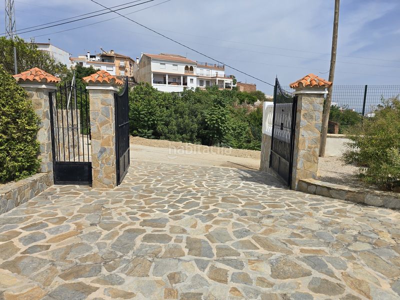 Foto b0b1a299-128d-4e5d-9055-1709d4d075eb. Casa amb piscina a Periana