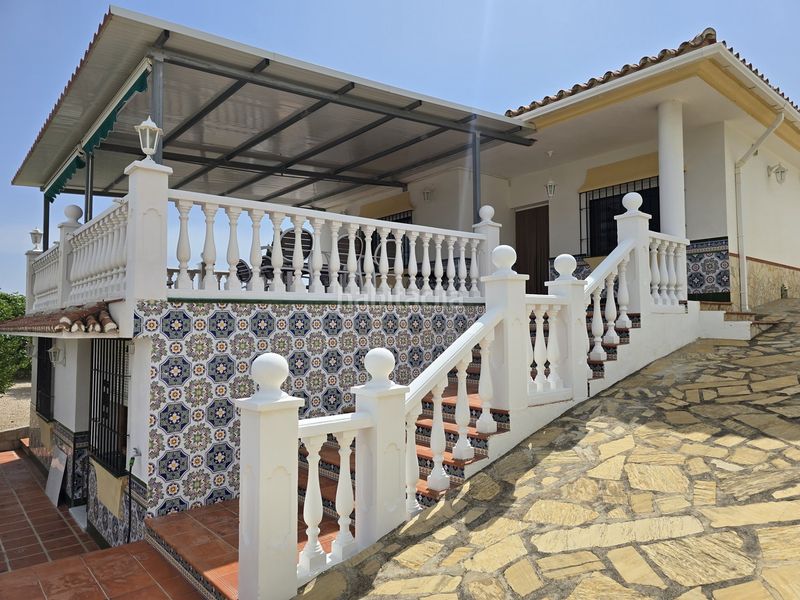 Foto d481a7b7-2faf-4e88-b623-89698d911239. Casa amb piscina a Periana