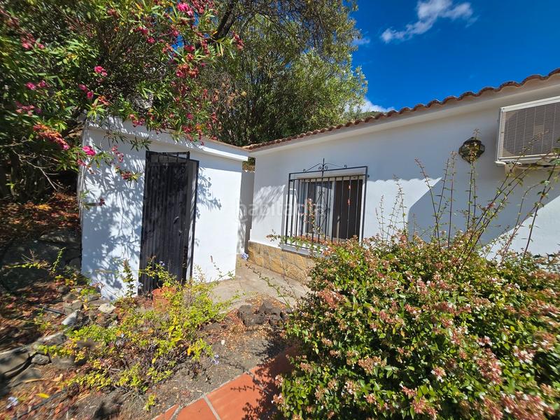 Foto 01ca082b-8c43-4e33-b08b-4e82e3d86bd4. Casa amb aparcament piscina a Alcaucín