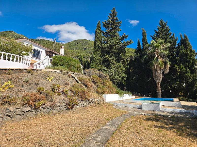 Foto 83c575ed-7b3f-43cc-bf8d-803b7bbfdbbb. Casa amb aparcament piscina a Alcaucín
