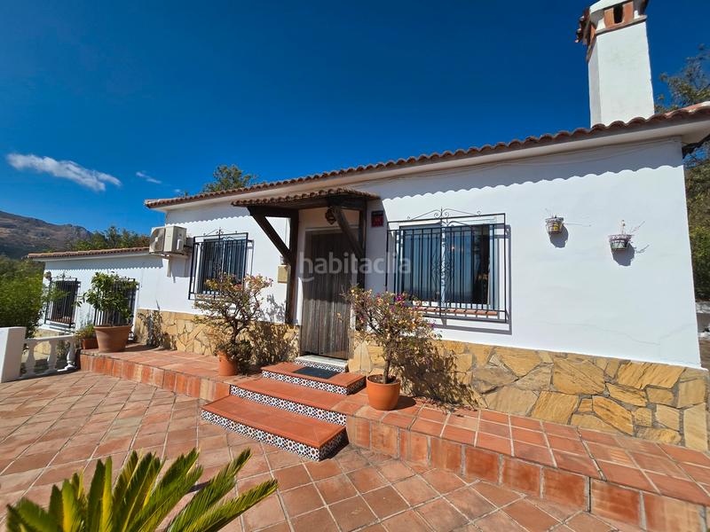Foto a5a1eac3-aee1-44ac-adda-9be8c2cc5a36. Casa amb aparcament piscina a Alcaucín