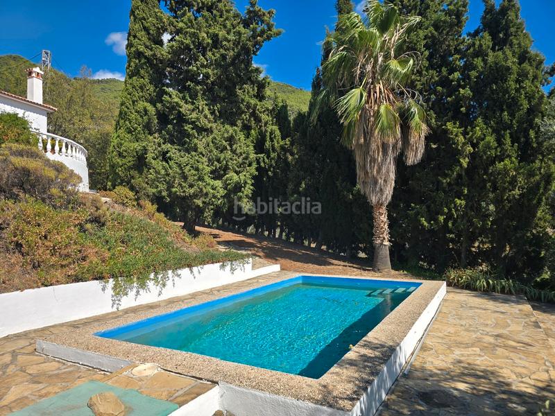 Foto c875c36a-bf49-4085-aaf5-34423f613e0b. Casa amb aparcament piscina a Alcaucín