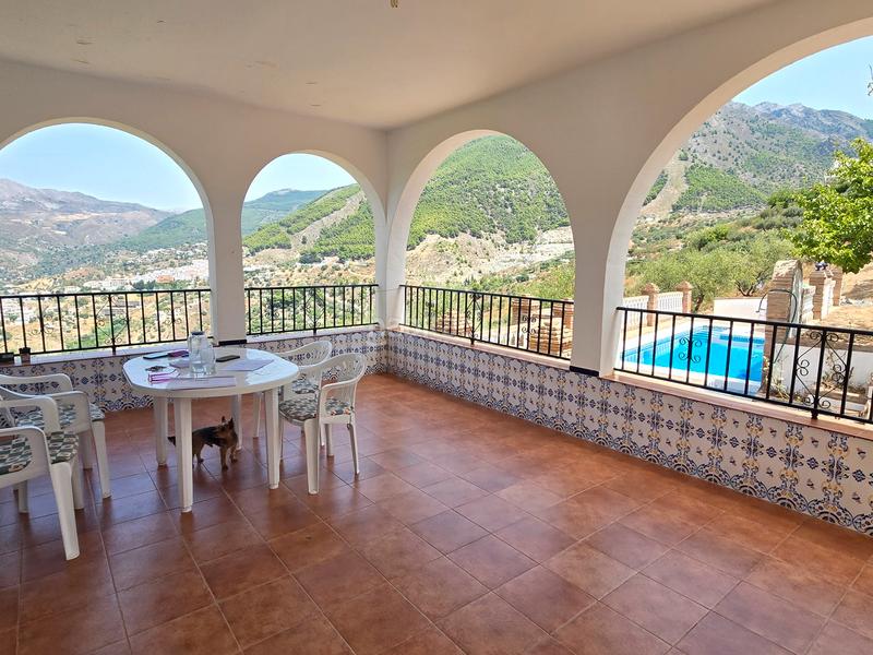 Foto ca1181e7-99b0-418d-bb95-7b939be82024. Country house in Alcaucín