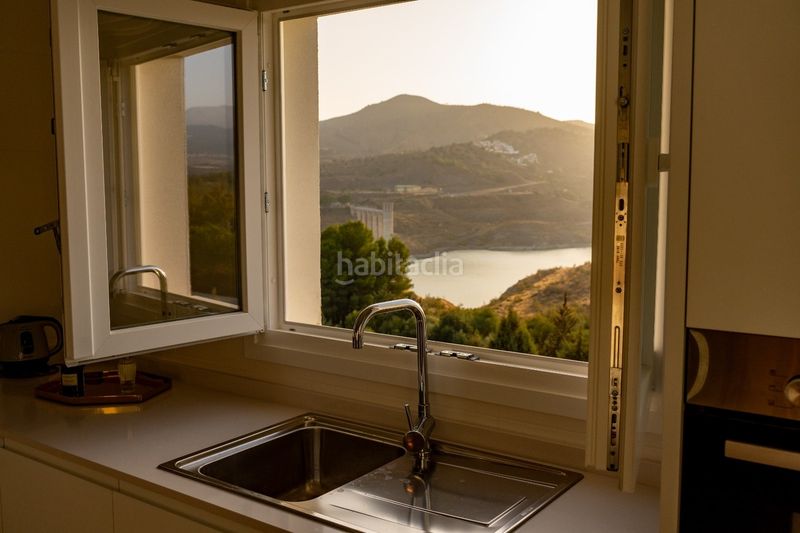 Foto b9dece51-12a7-490e-90b3-ad2843101373. Casa a Viñuela