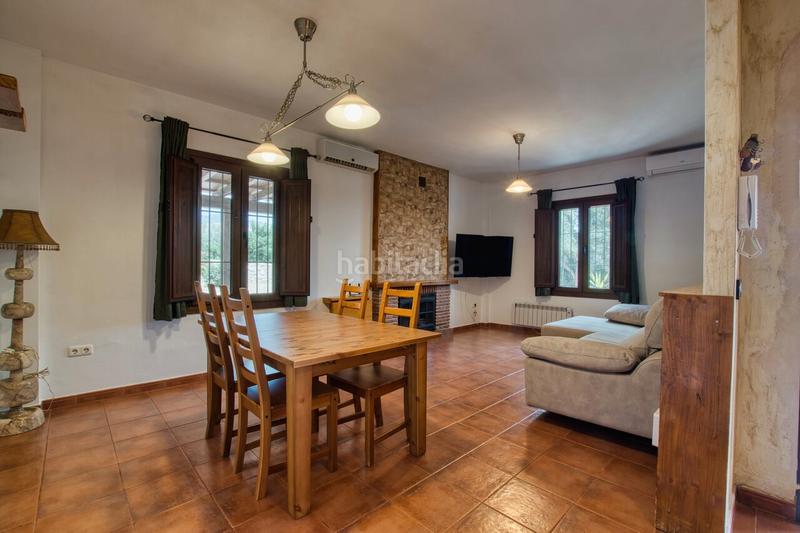 Foto 3485ac94-8505-4d3d-8c84-02ddf7ae0483. Casa en Periana