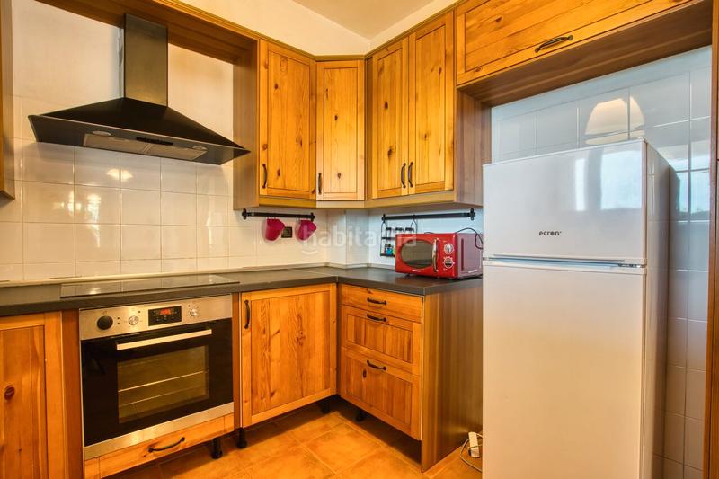 Foto 8924f717-1c82-45a8-b68e-8e6c70a2525d. Casa en Periana