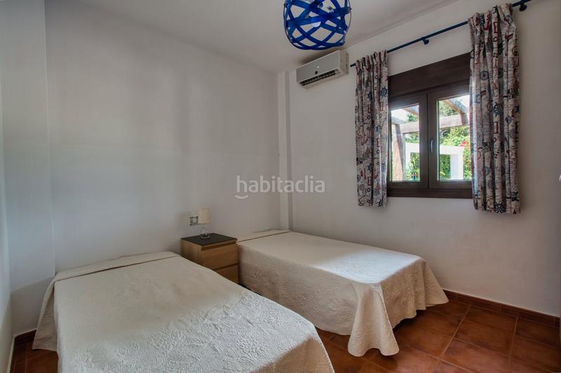Foto a479618d-fa62-403e-9b62-08f26a11eb91. Casa en Periana