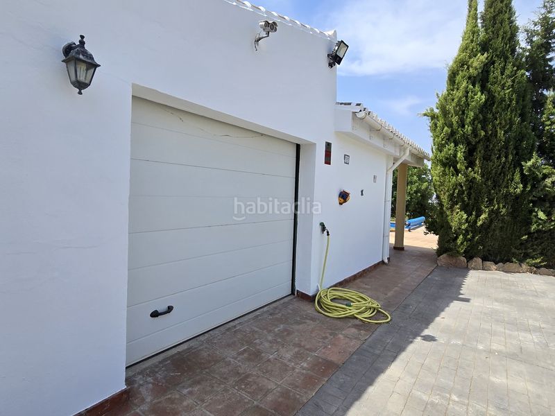 Foto 4a974e25-ba92-48fc-9b5d-9cbba4a603d3. Casa amb aparcament piscina a Viñuela