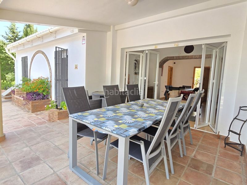 Foto 8973db53-85f9-4fe9-b8ee-264e8094c6ed. Casa amb aparcament piscina a Viñuela
