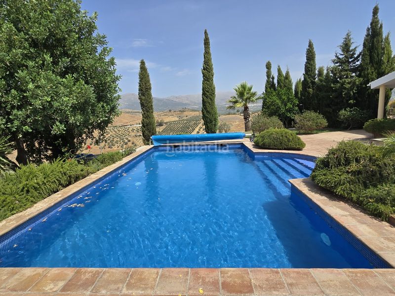 Foto f155d084-60fc-4d16-bed0-a0ad689ae2d4. Casa amb aparcament piscina a Viñuela