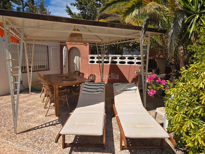 Foto b3b0291d-d107-4e50-b7b0-d15d2f6d3ddd. Casa en Alcaucín