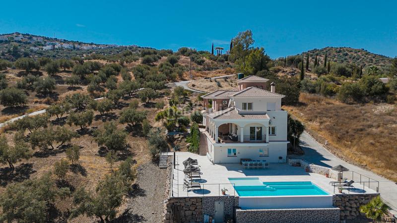 Foto 751a0c0a-26fd-497c-aeb8-86c2846a3281. Casa en Viñuela