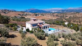 Haus in Viñuela