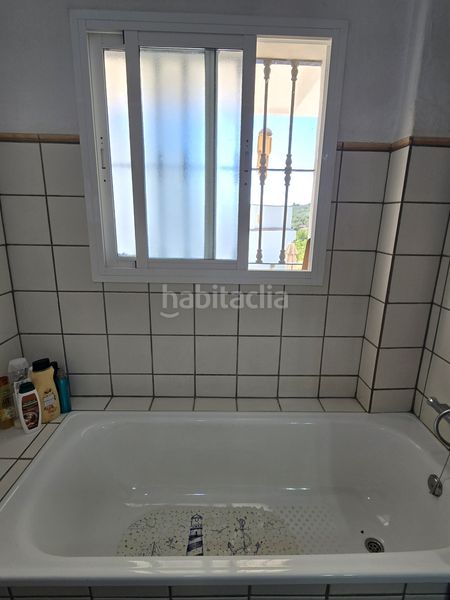 Foto 2b954fc0-a5df-4a8c-93e3-9cb34d71795c. Maison avec piscine dans Periana
