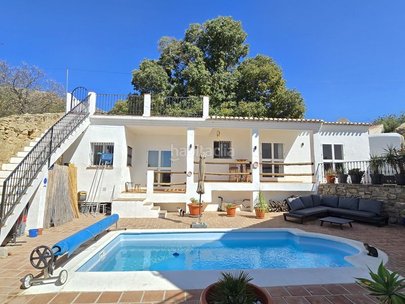 Foto 9509ca5d-2e2b-48d4-aea8-dafec56a5c09. Maison avec piscine dans Periana