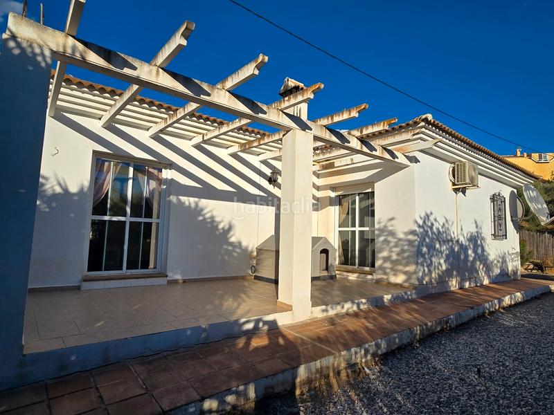 Foto 28a7576c-b960-48c4-83bf-0158f889311a. House with pool in Alcaucín