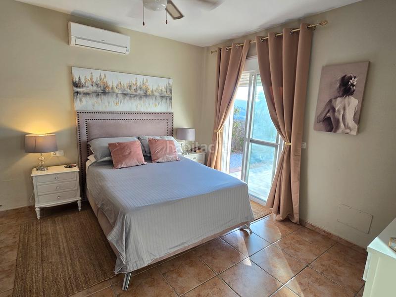 Foto 2db56fa7-ad7b-4b29-876f-07521cc61478. House with pool in Alcaucín