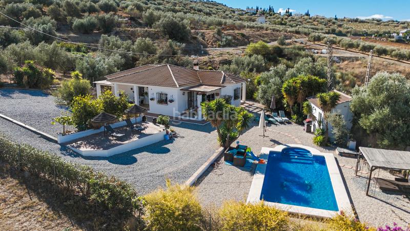 Foto 2eb90e7d-67ea-4b6f-9037-5795d402933b. House with pool in Alcaucín
