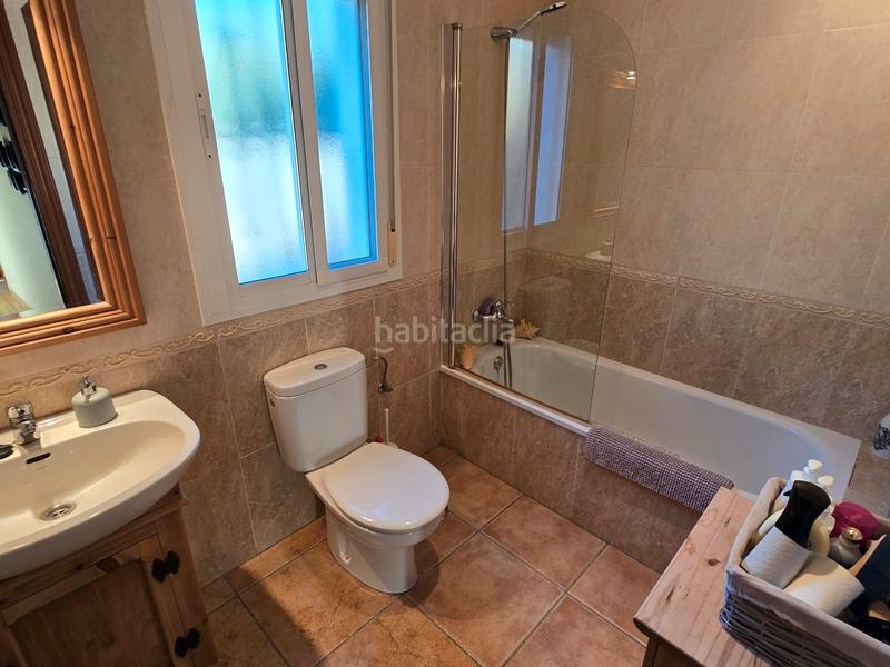 Foto ae63874b-2aee-4a64-95d7-52b6ee34f357. House with pool in Alcaucín