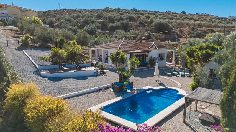 Foto 53f2e5bd-e510-4c24-9904-59a009cd9f96. Maison avec piscine dans Alcaucín